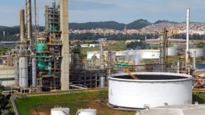 Refinaria Petrobras Japao