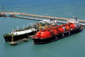 Fotografia aérea terminal GNL Porto de Pecém