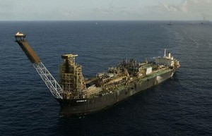 Plataforma P-33
